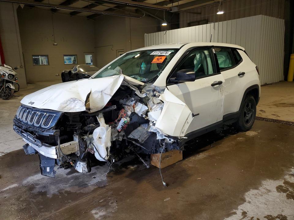 2019 JEEP COMPASS — VIN 3C4NJCAB3KT658339