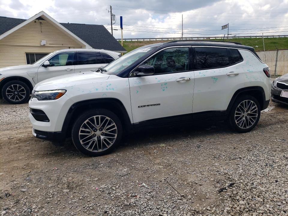 2022 JEEP COMPASS — VIN 3C4NJDCB3NT161413
