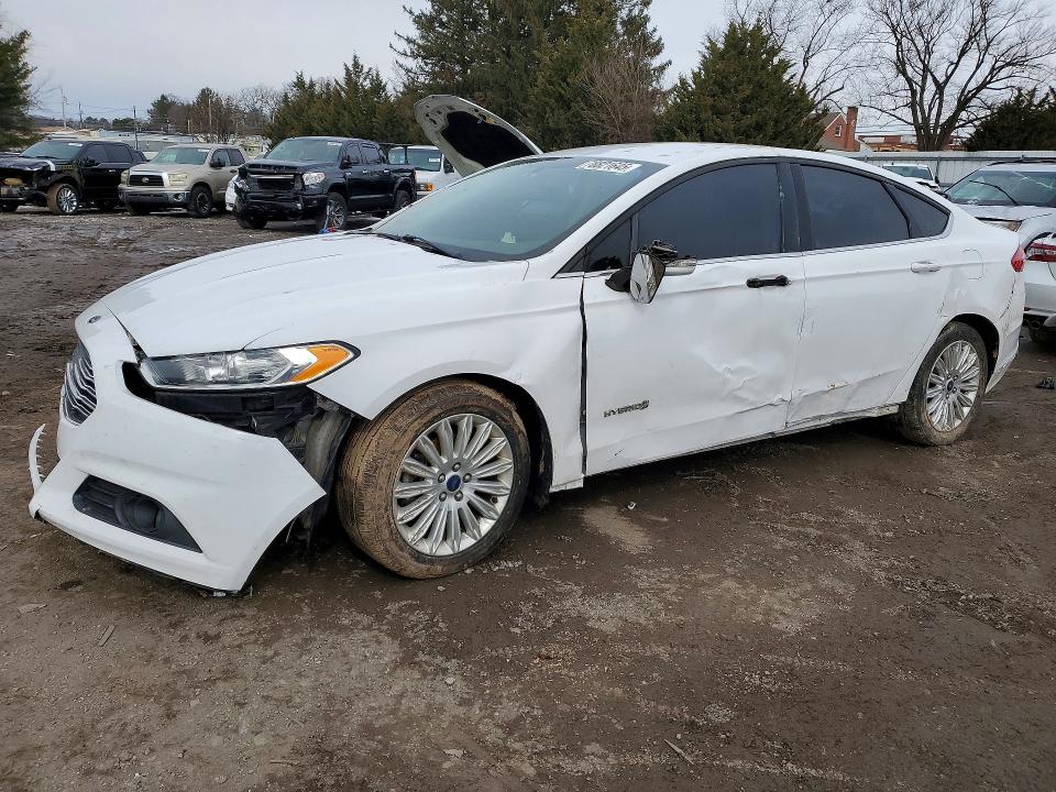 2016 FORD FUSION — VIN 3FA6P0LU0GR351589