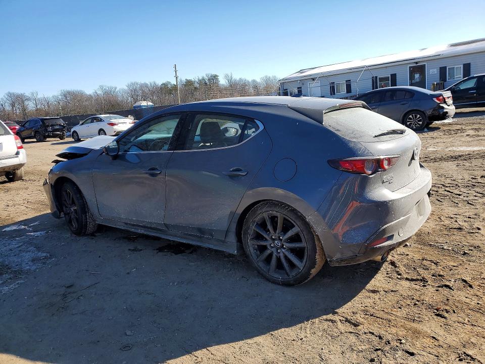 JM1BPBJY8M1400537