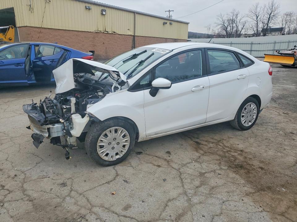 2015 FORD FIESTA — VIN 3FADP4AJXFM113560