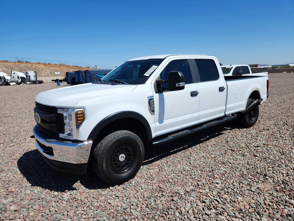 2018 FORD F350 — VIN 1FT8W3B67JEB31595