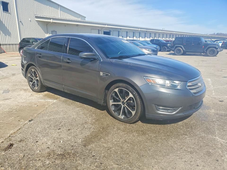 1FAHP2E86FG100389