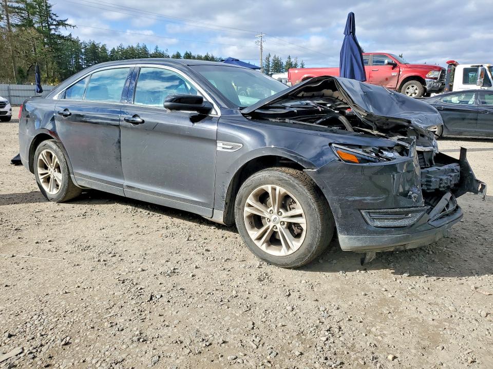 1FAHP2E89HG146401