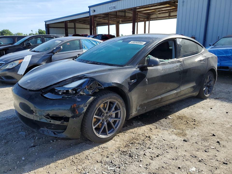 2022 TESLA MODEL 3 — VIN 5YJ3E1EA2NF185280
