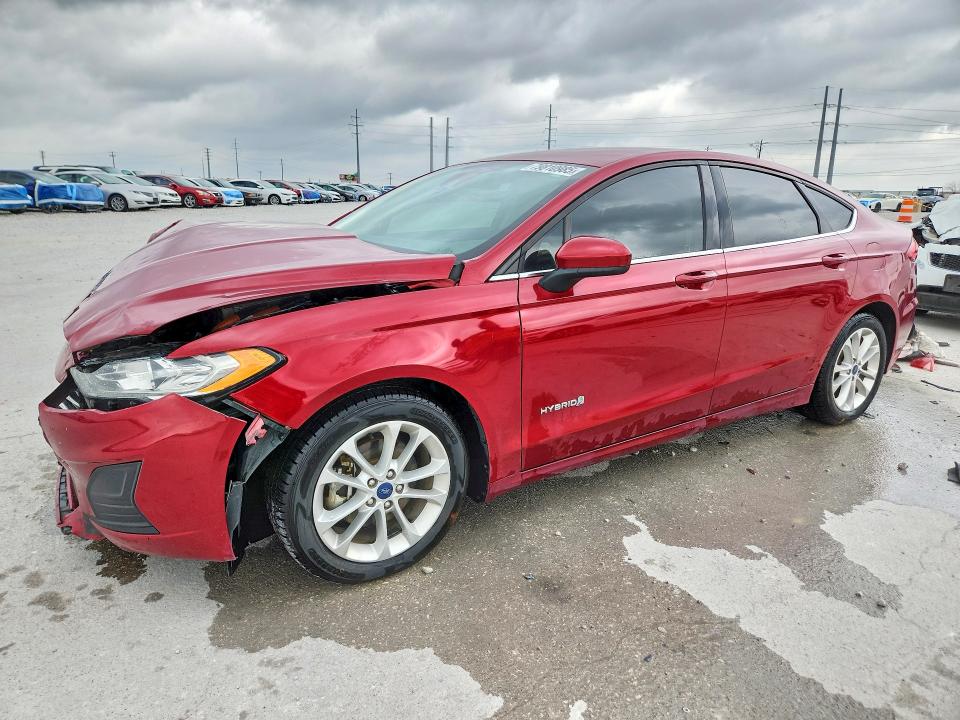 2019 FORD FUSION — VIN 3FA6P0LU9KR240600