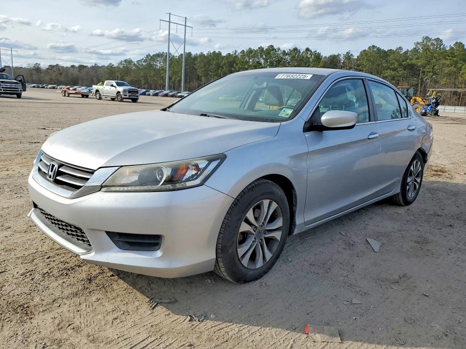2015 HONDA ACCORD — VIN 1HGCR2F31FA176348
