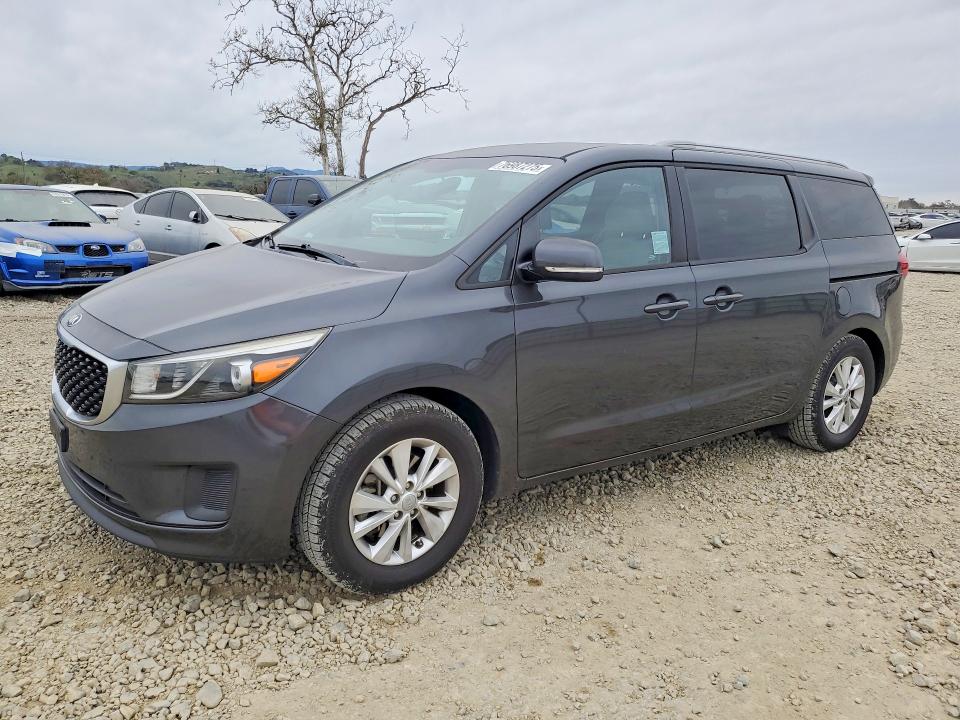 2016 KIA SEDONA — VIN KNDMB5C17G6121046