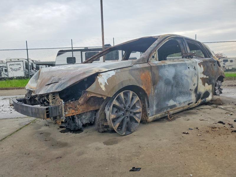 2018 HYUNDAI ELANTRA GT — VIN KMHH35LE0JU041636