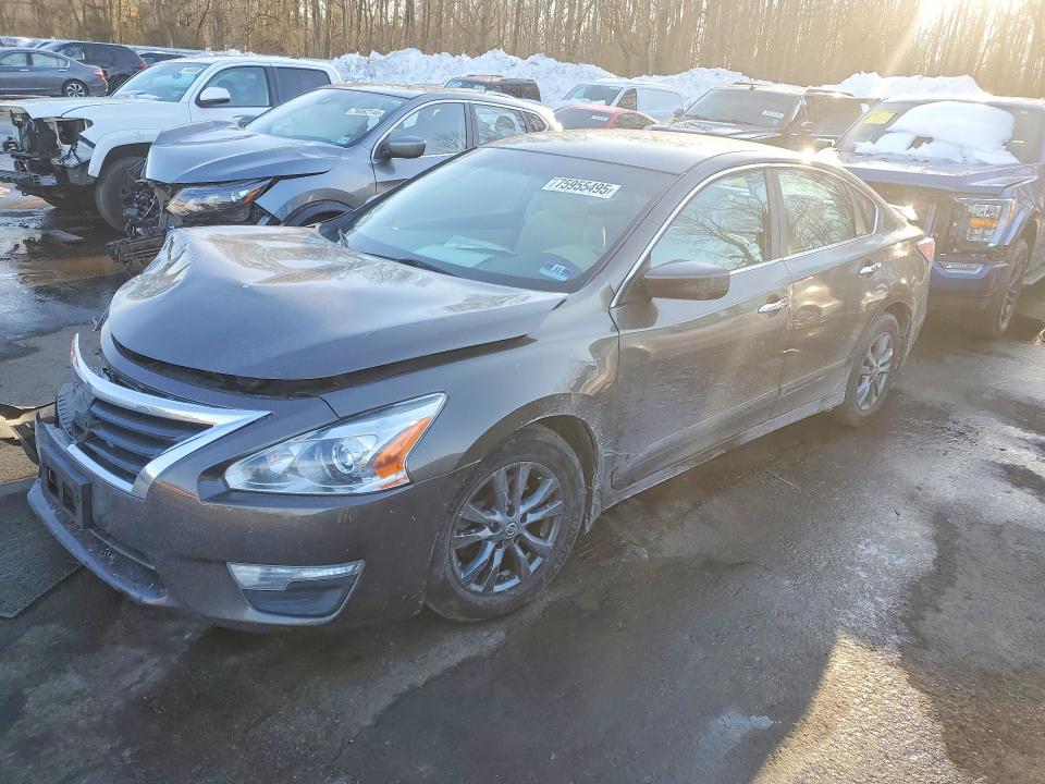 2015 NISSAN ALTIMA — VIN 1N4AL3AP7FC571197