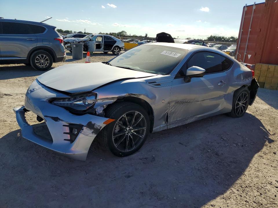 2020 TOYOTA 86 — VIN JF1ZNAE16L8753396