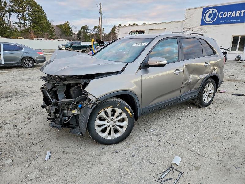 2015 KIA SORENTO — VIN 5XYKU4A70FG578621