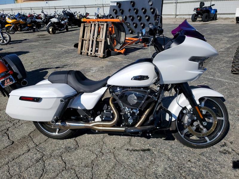 1HD1KH728SB640340