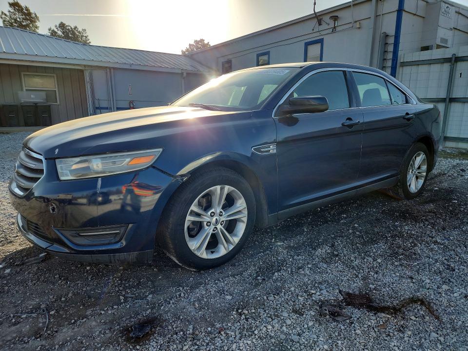 2017 FORD TAURUS — VIN 1FAHP2E84HG129800