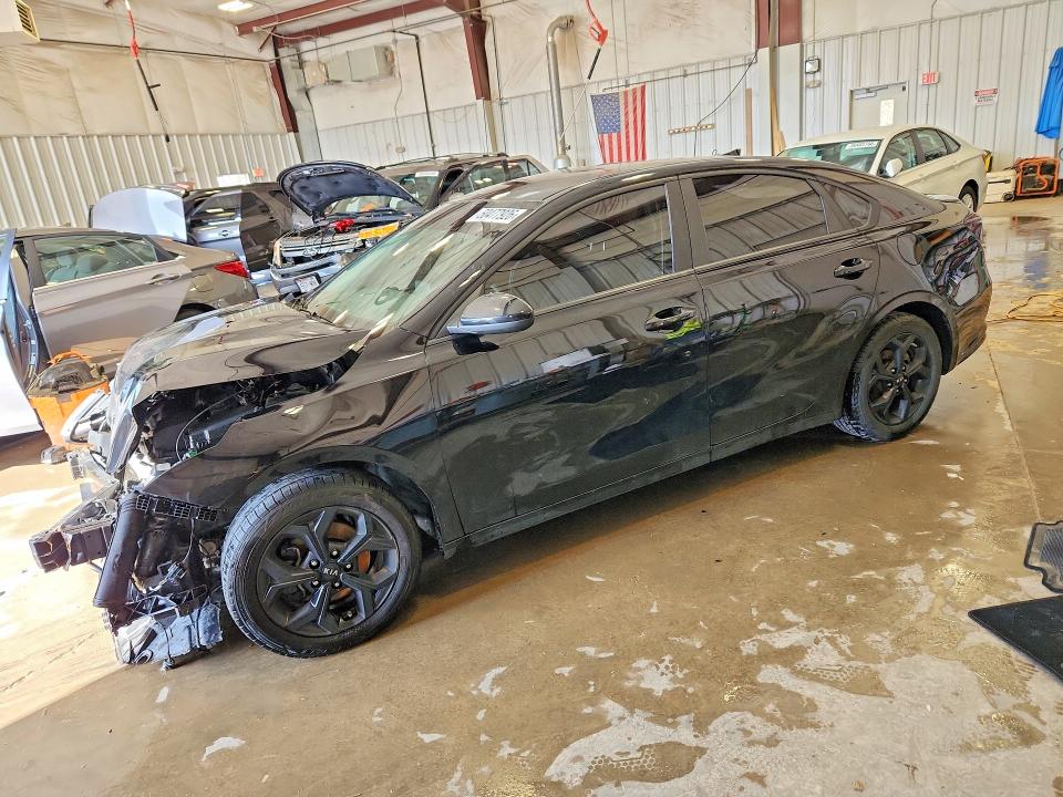 2021 KIA FORTE — VIN 3KPF24AD2ME273371