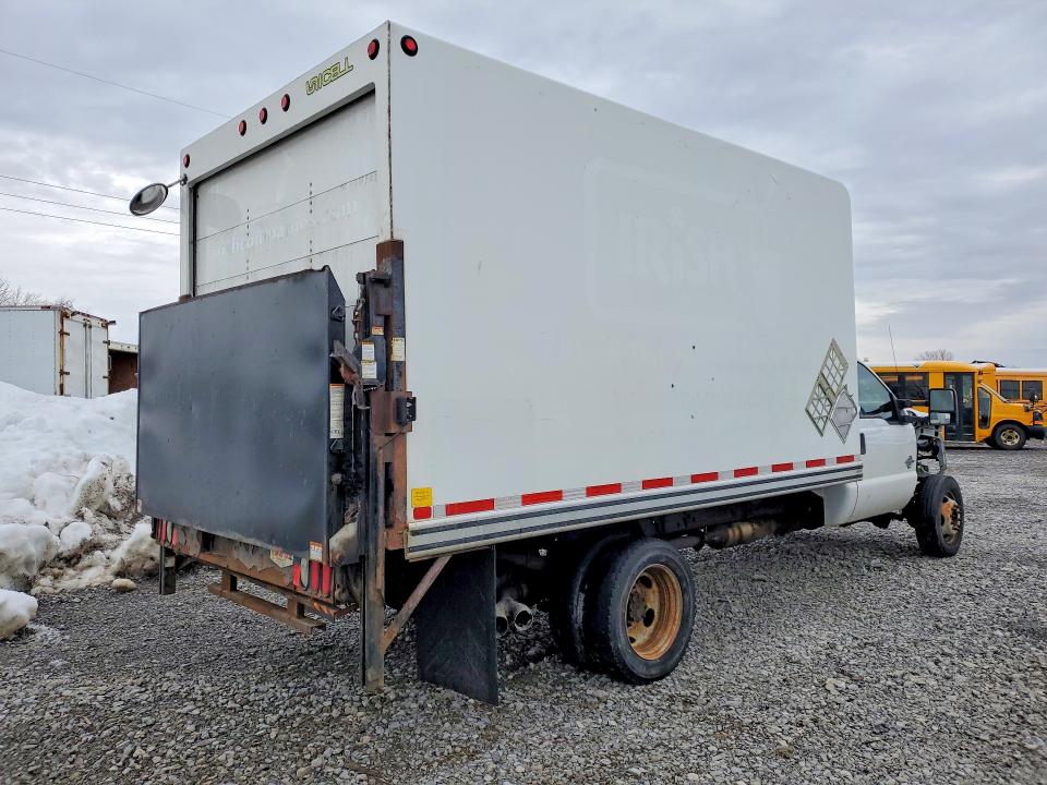 1FDUF5GT4GEA36537