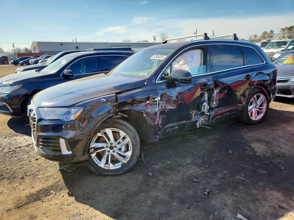 2023 AUDI Q7 — VIN WA1AXBF74PD025402