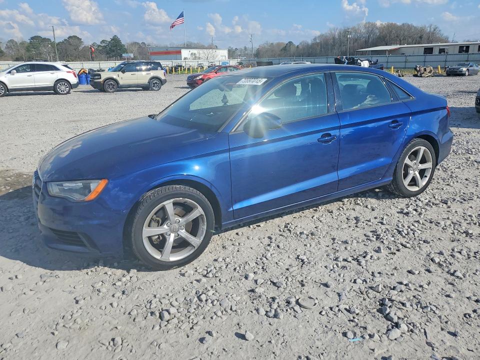 2015 AUDI A3 — VIN WAUACGFF1F1055833