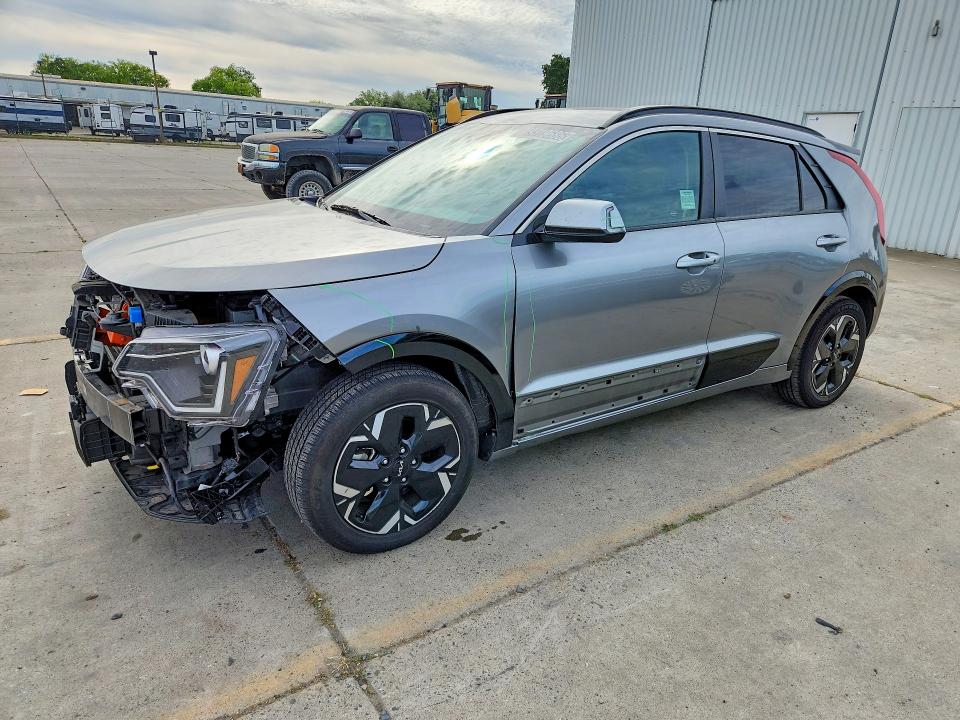 2023 KIA NIRO — VIN KNDCR3L18P5027808