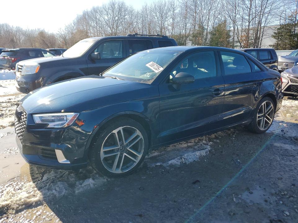 2018 AUDI A3 — VIN WAUB8GFF5J1042050