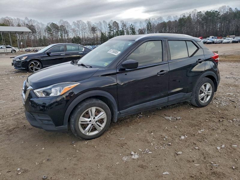 2019 NISSAN KICKS S — VIN 3N1CP5CU8KL531217
