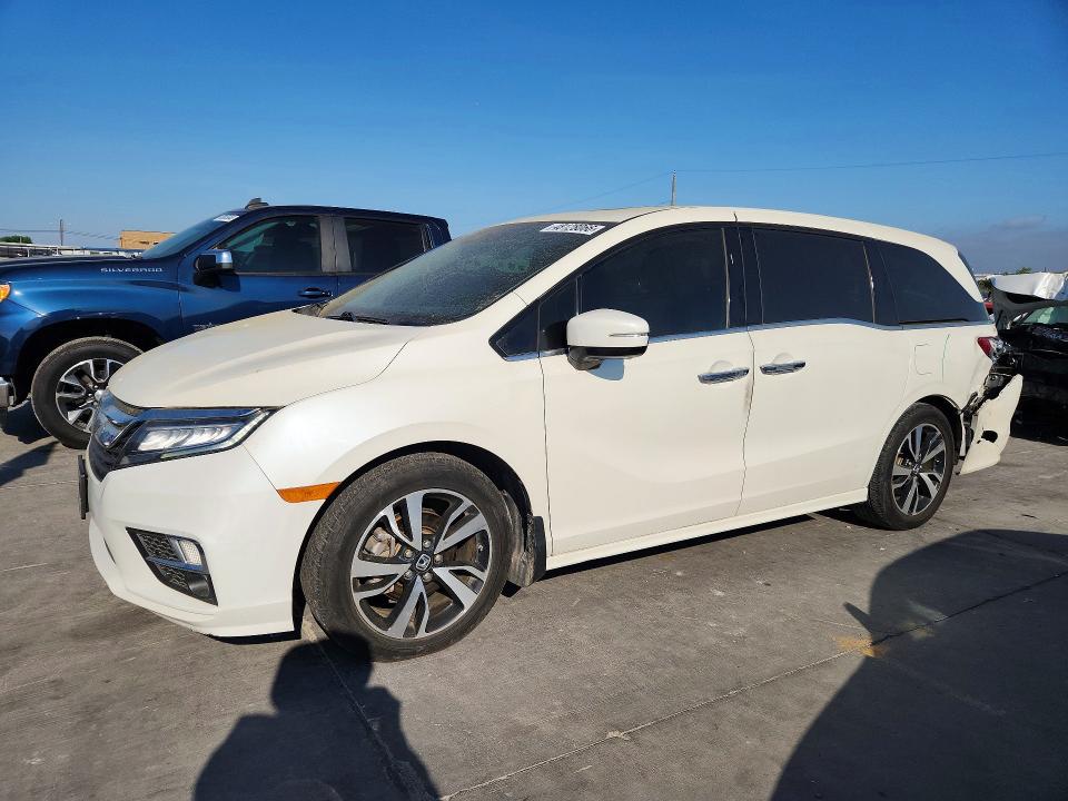 2018 HONDA ODYSSEY — VIN 5FNRL6H96JB034984