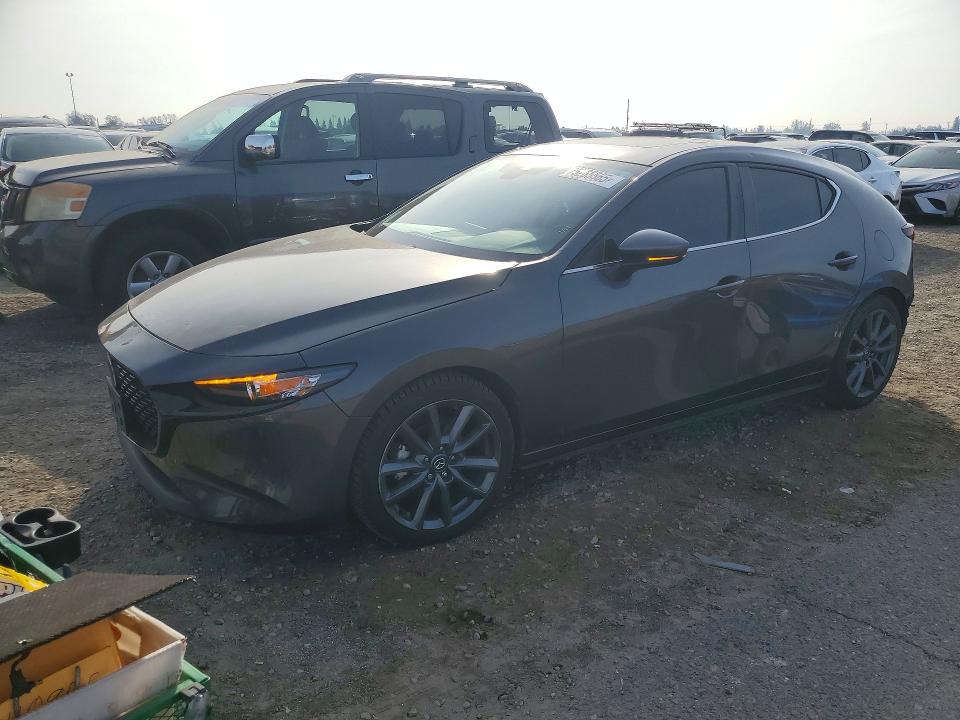 2021 MAZDA 3 — VIN JM1BPALL7M1301624