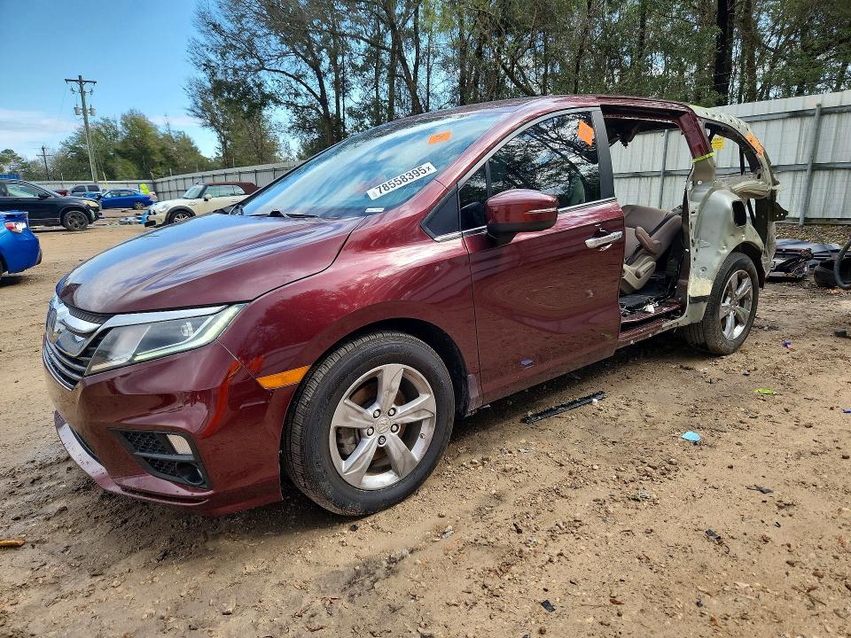 2018 HONDA ODYSSEY — VIN 5FNRL6H53JB101277