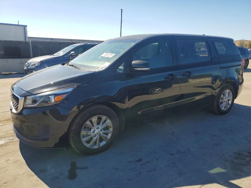 2017 KIA SEDONA — VIN KNDMA5C19H6257652