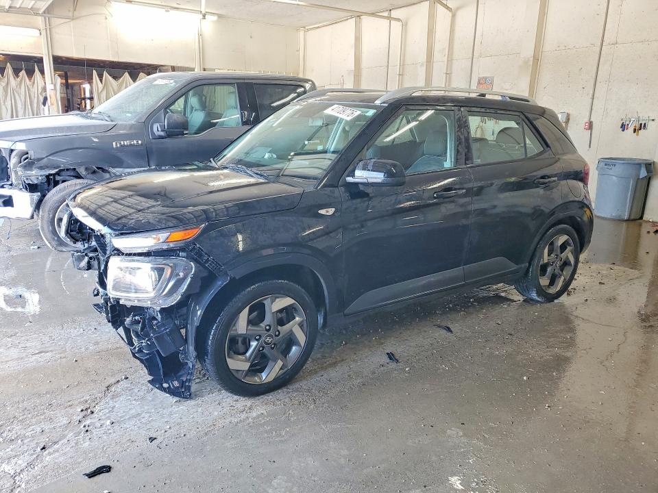2022 HYUNDAI VENUE — VIN KMHRC8A31NU155965