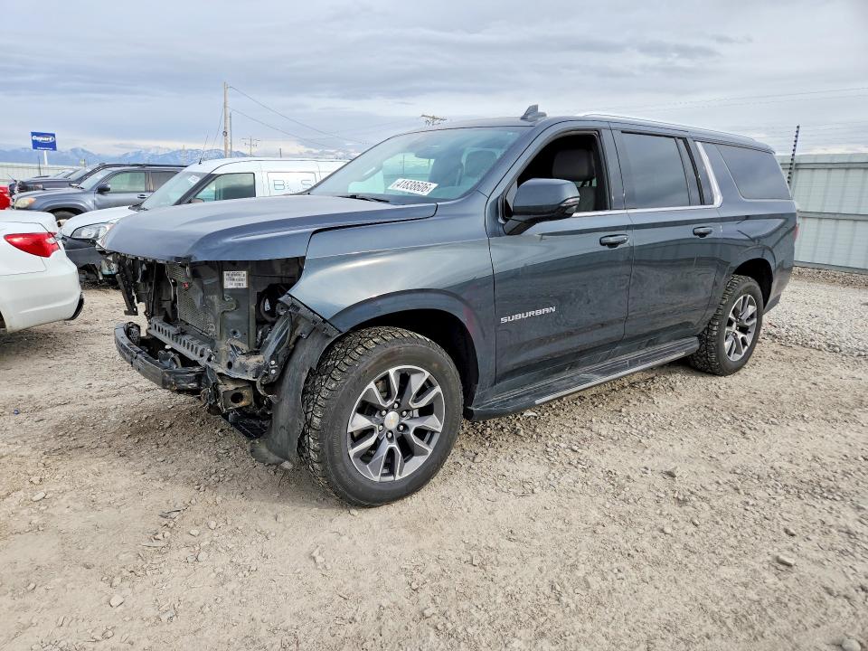 2022 CHEVROLET SUBURBAN — VIN 1GNSKCKD4NR263736