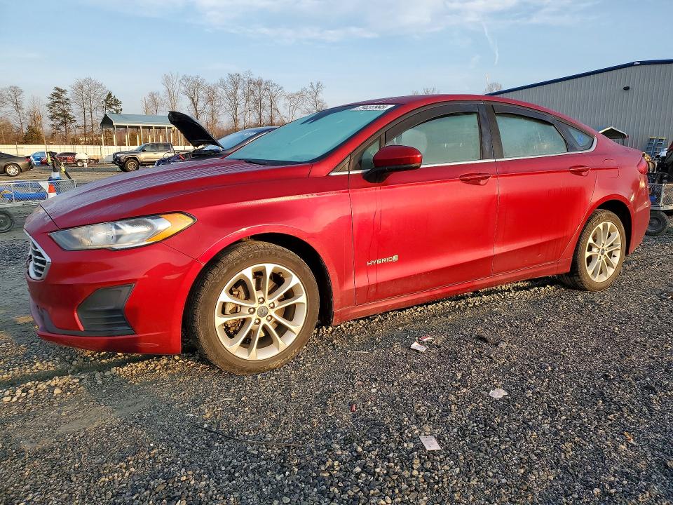 2019 FORD FUSION — VIN 3FA6P0LU2KR160426