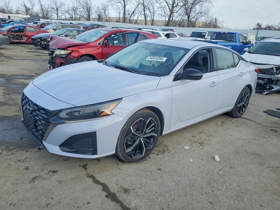 2025 NISSAN ALTIMA — VIN 1N4BL4CV0SN335883