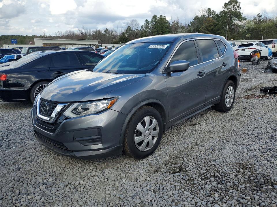 2018 NISSAN ROGUE — VIN KNMAT2MT7JP558996