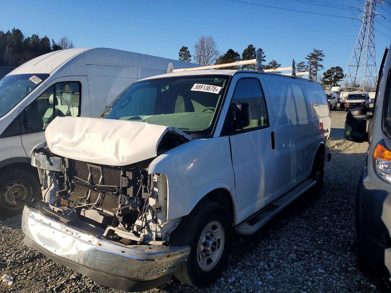 2017 GMC SAVANA G25 — VIN 1GTW7AFF7H1906868