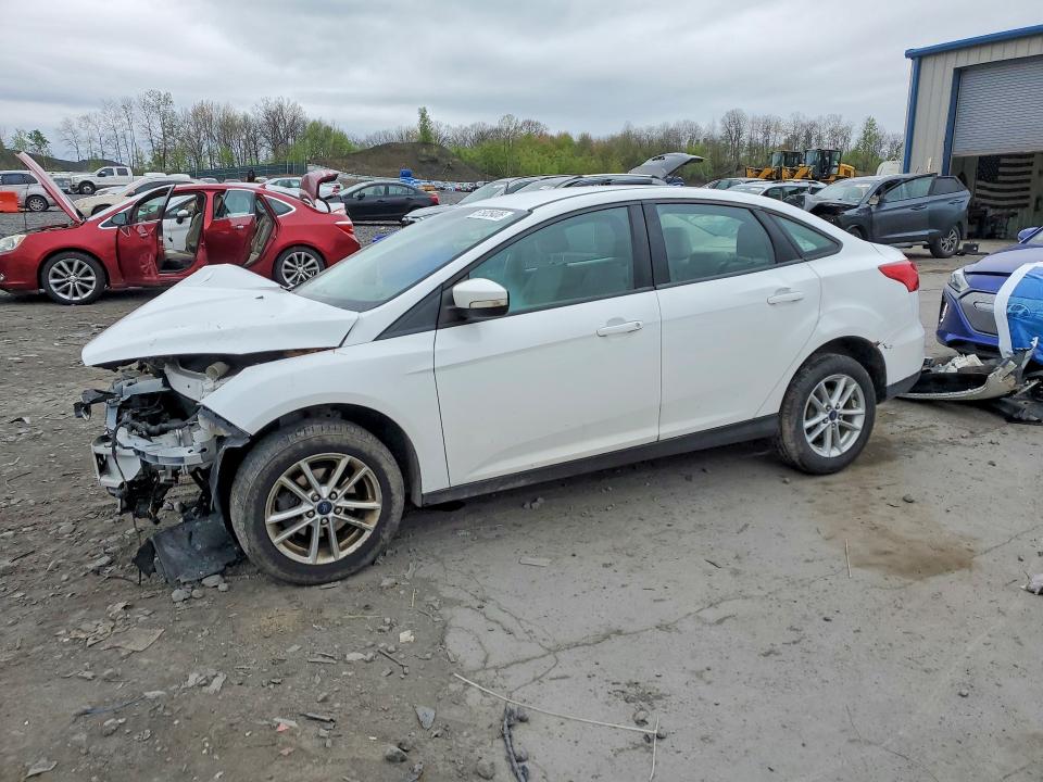 2015 FORD FOCUS — VIN 1FADP3F21FL295971