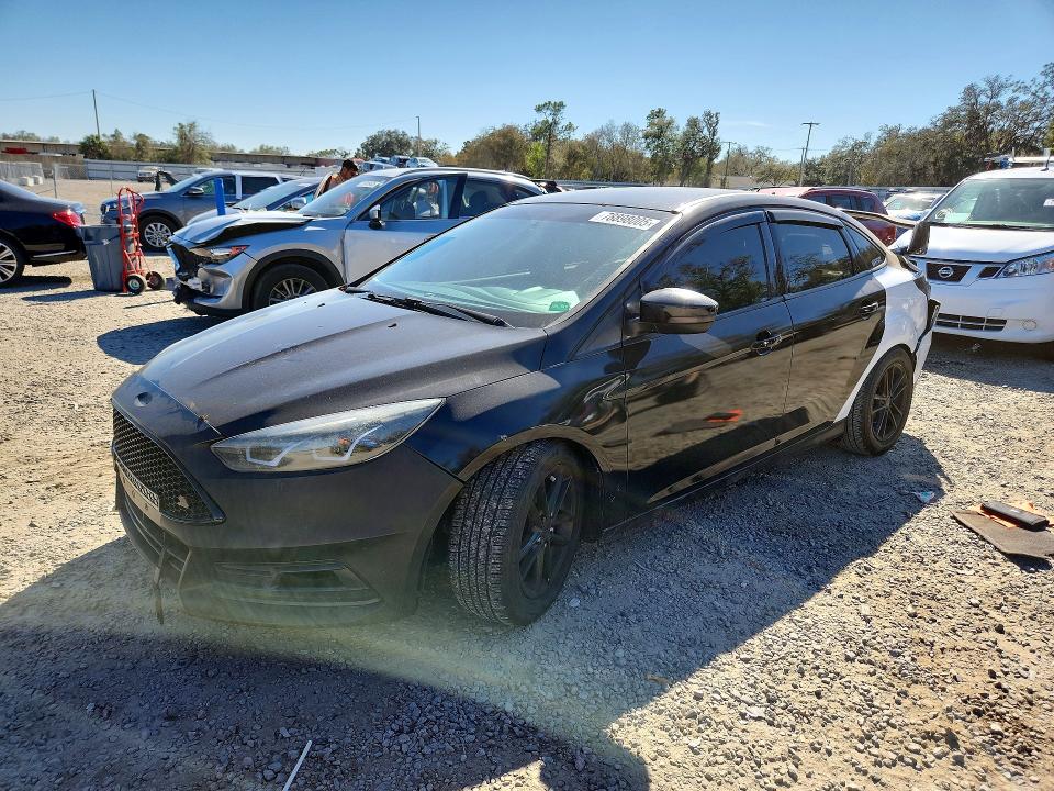 2017 FORD FOCUS — VIN 1FADP3F28HL208439
