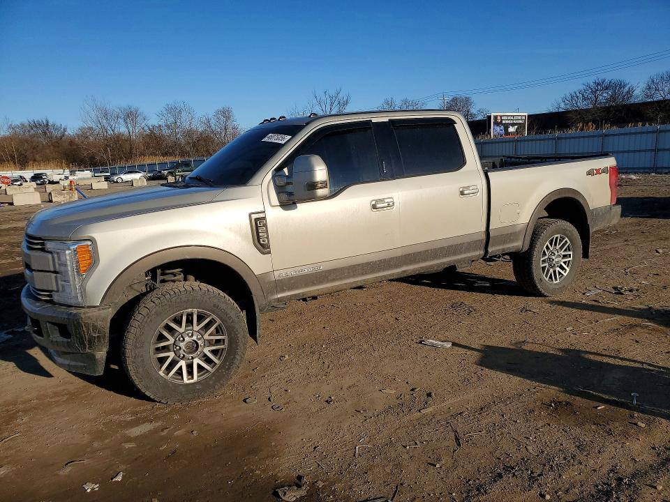 2017 FORD F250 — VIN 1FT7W2BT1HEE67166