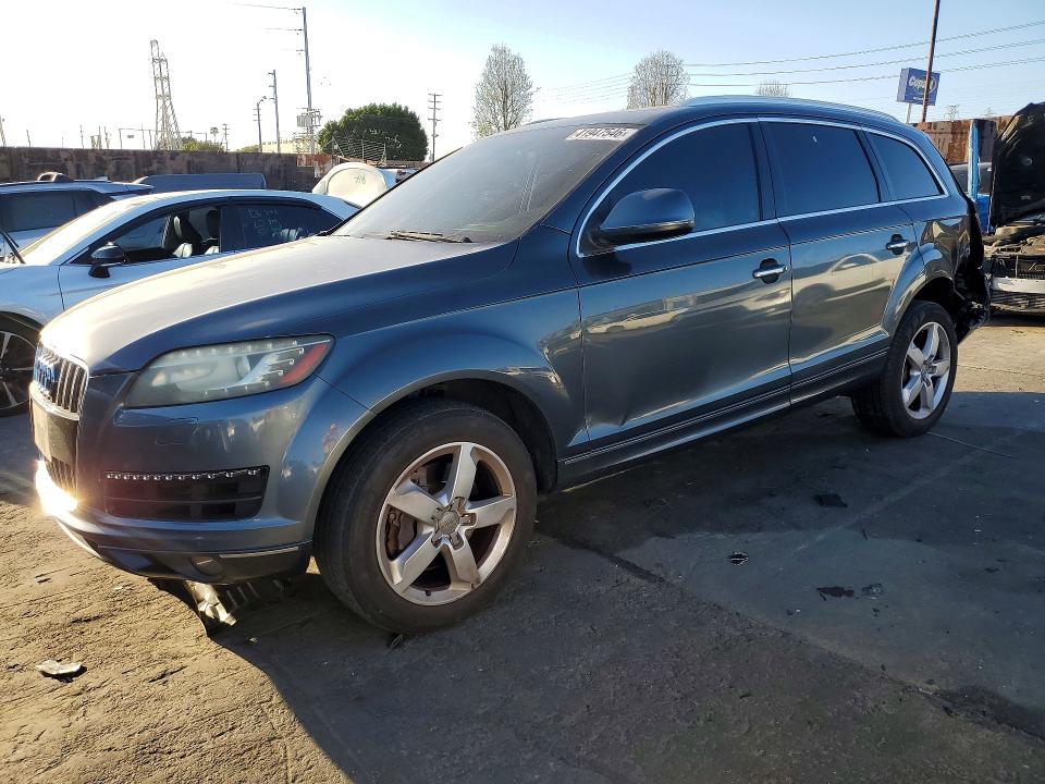 2015 AUDI Q7 — VIN WA1LGAFEXFD019913