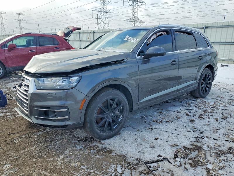2018 AUDI Q7 — VIN WA1LAAF7XJD033077