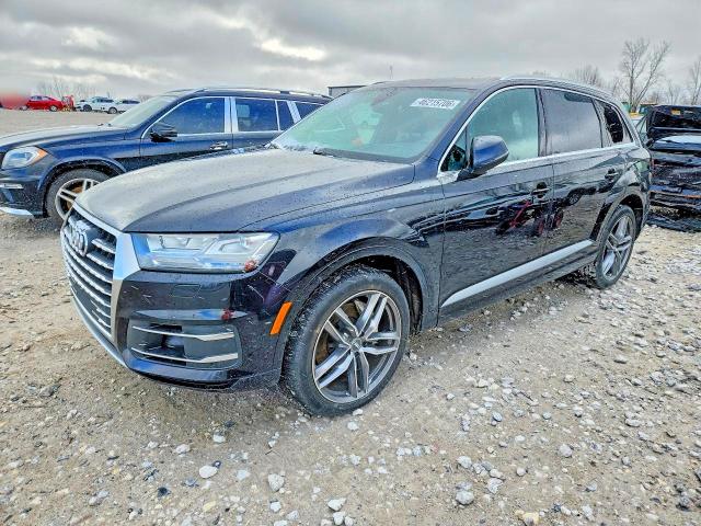 2017 AUDI Q7 — VIN WA1VAAF77HD022010