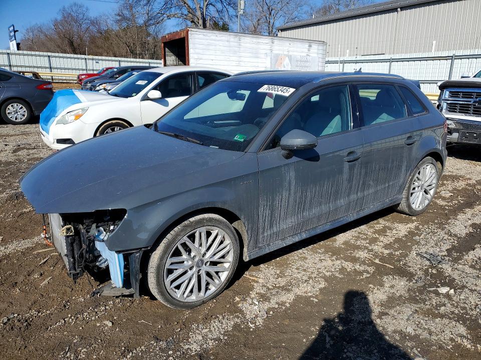 2018 AUDI A3 — VIN WAUUPBFF7JA066297