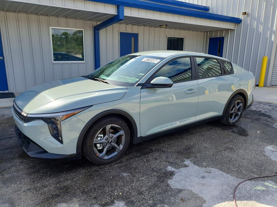 2026 KIA K4 — VIN 3KPFT4DE2TE251872