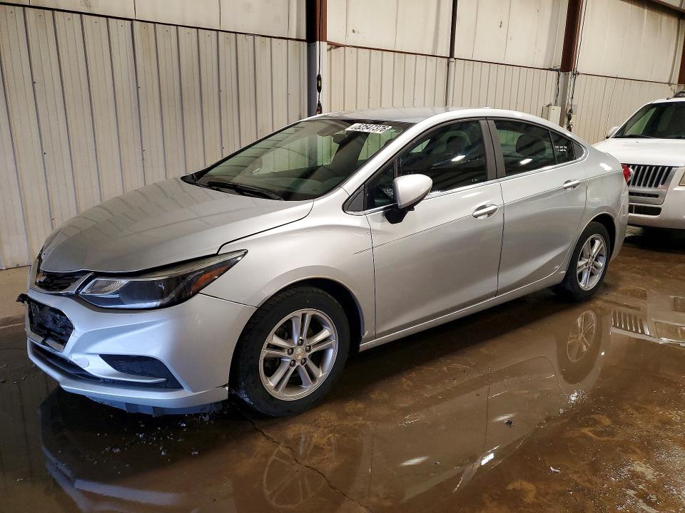 2018 CHEVROLET CRUZE — VIN 1G1BE5SM7J7105286