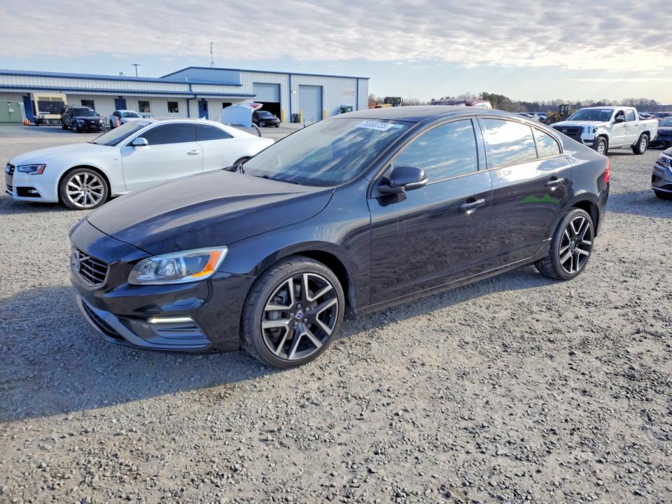 2018 VOLVO S60 — VIN YV140MTL5J2451181