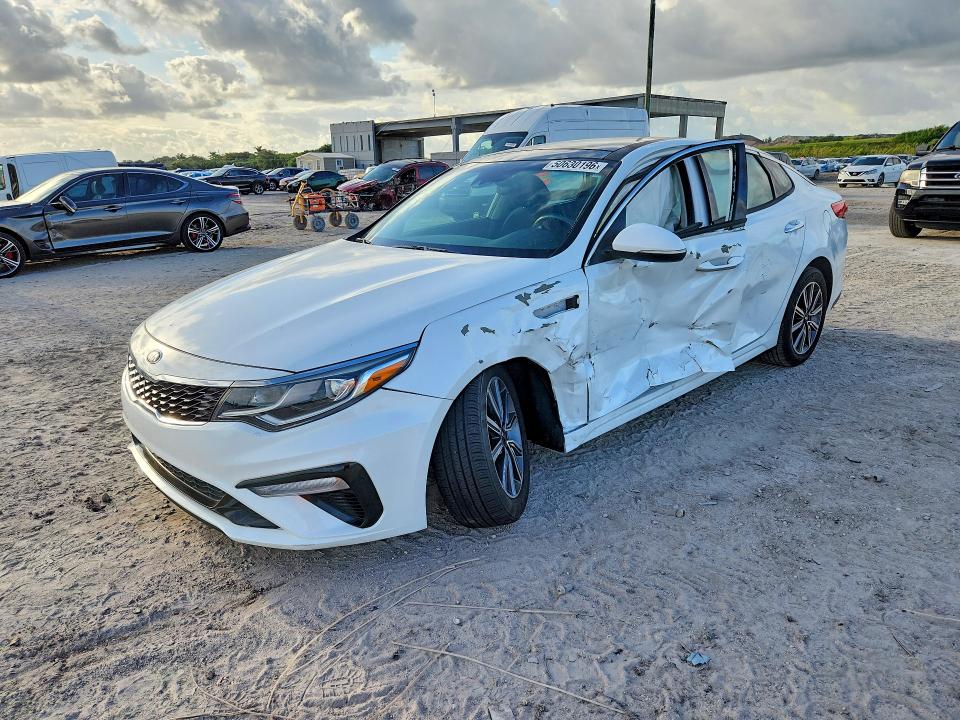 2019 KIA OPTIMA — VIN 5XXGT4L33KG300555