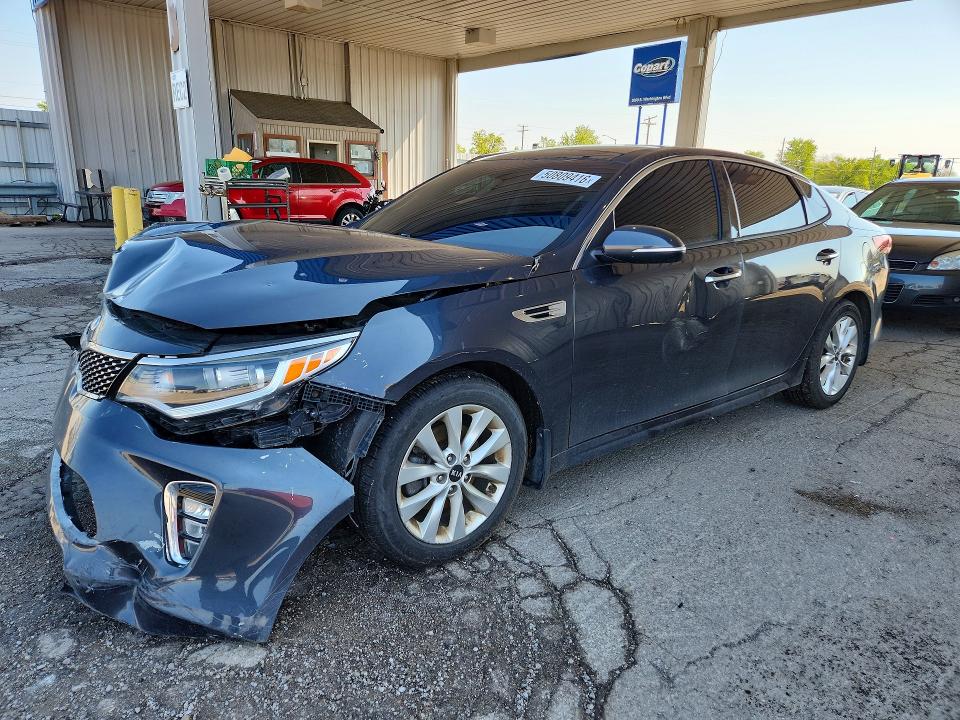 2018 KIA OPTIMA — VIN 5XXGT4L36JG244352