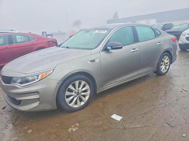2017 KIA OPTIMA — VIN 5XXGT4L30HG161753