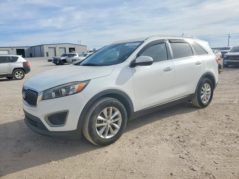 2016 KIA SORENTO LX — VIN 5XYPG4A33GG117943