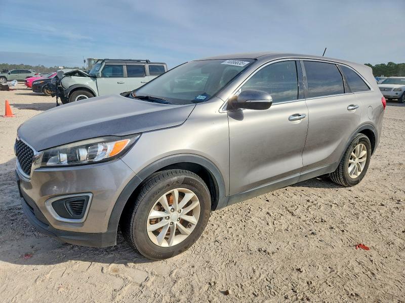 2018 KIA SORENTO LX — VIN 5XYPG4A30JG414661